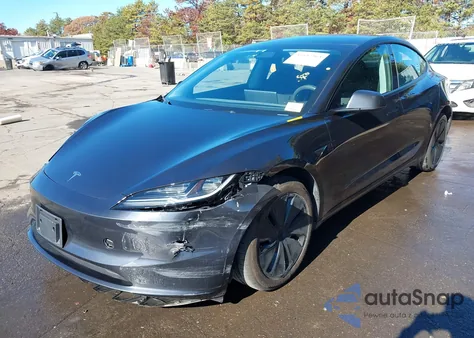 2024 Tesla Model 3 Long Range Dual Motor All-Wheel Drive/Rear-Wheel Drive from USA, damaged, VIN 5YJ3E1EA2RF761150